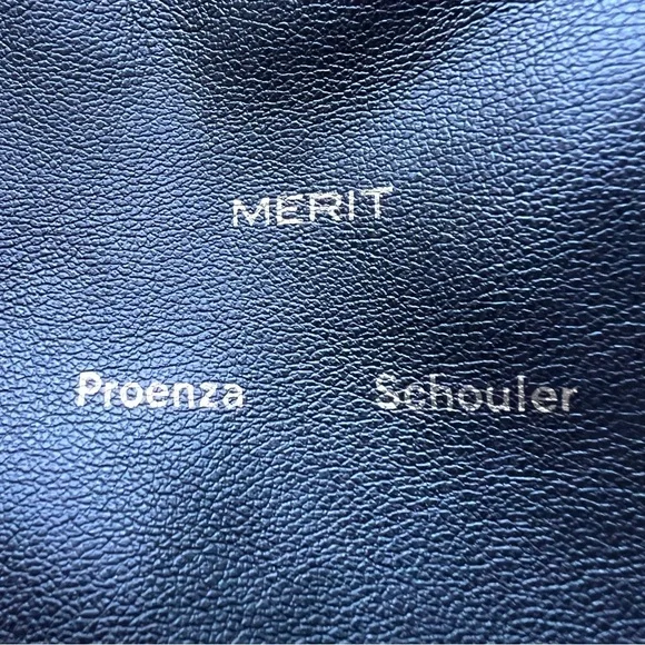 Merit x Proenza Schouler Bag Cosmetic Limited Edition Reversible Vegan Leather - Picture 3 of 11